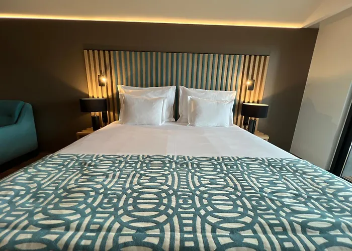 Pico Terramar & 4* Areia Larga